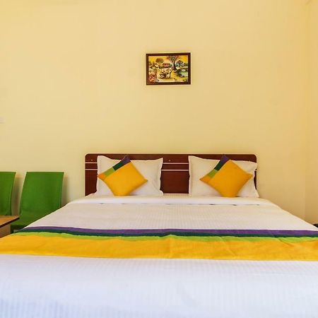Itsy Hotels Riyas Grand Tirupati Exterior foto