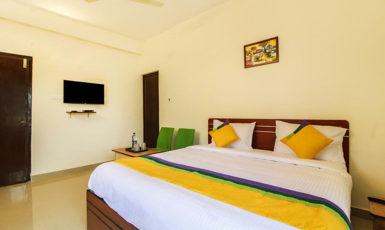 Itsy Hotels Riyas Grand Tirupati Exterior foto